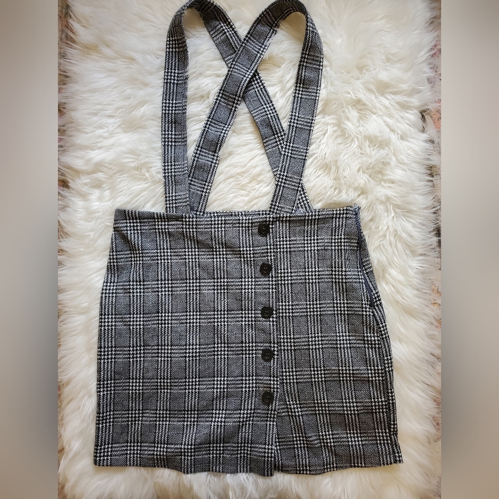 Skirt with Removable Suspenders